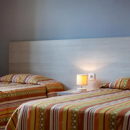 Hotell Arcu Di Sole 2*