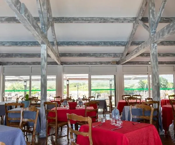 Hotell Arcu Di Sole
