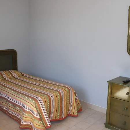 Arcu Di Sole Hotell 2*