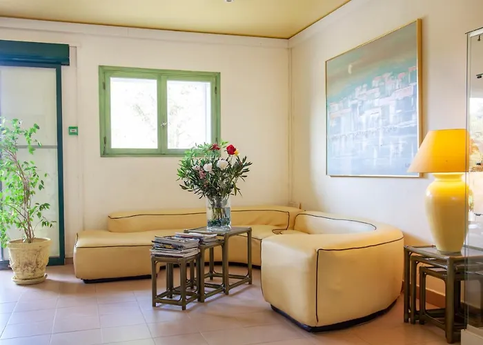 Arcu Di Sole Hotel 2*